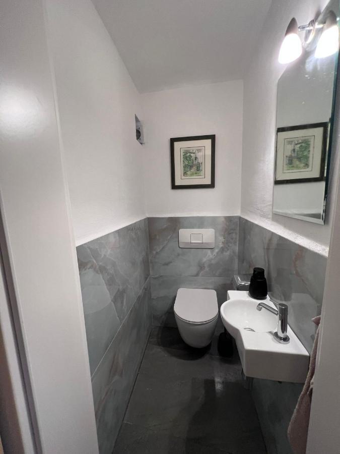 Ferienwohnung Am Kirchberg Етенхайм Екстериор снимка