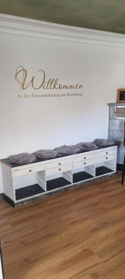 Ferienwohnung Am Kirchberg Етенхайм Екстериор снимка